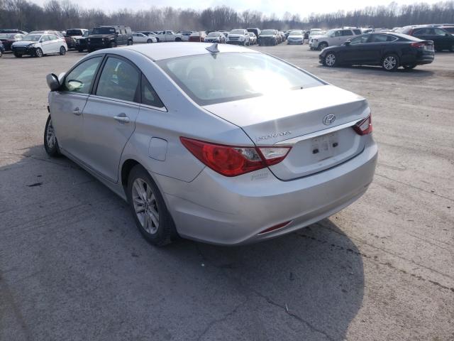 Photo 2 VIN: 5NPEB4AC9BH119347 - HYUNDAI SONATA GLS 