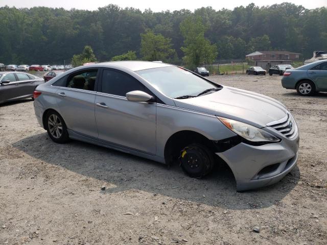 Photo 3 VIN: 5NPEB4AC9BH138450 - HYUNDAI SONATA GLS 