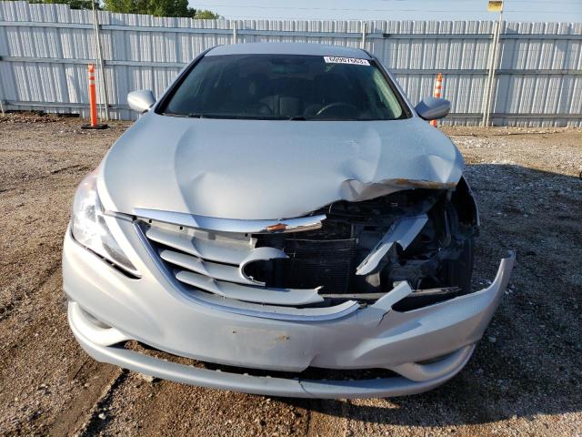 Photo 4 VIN: 5NPEB4AC9BH153644 - HYUNDAI SONATA GLS 