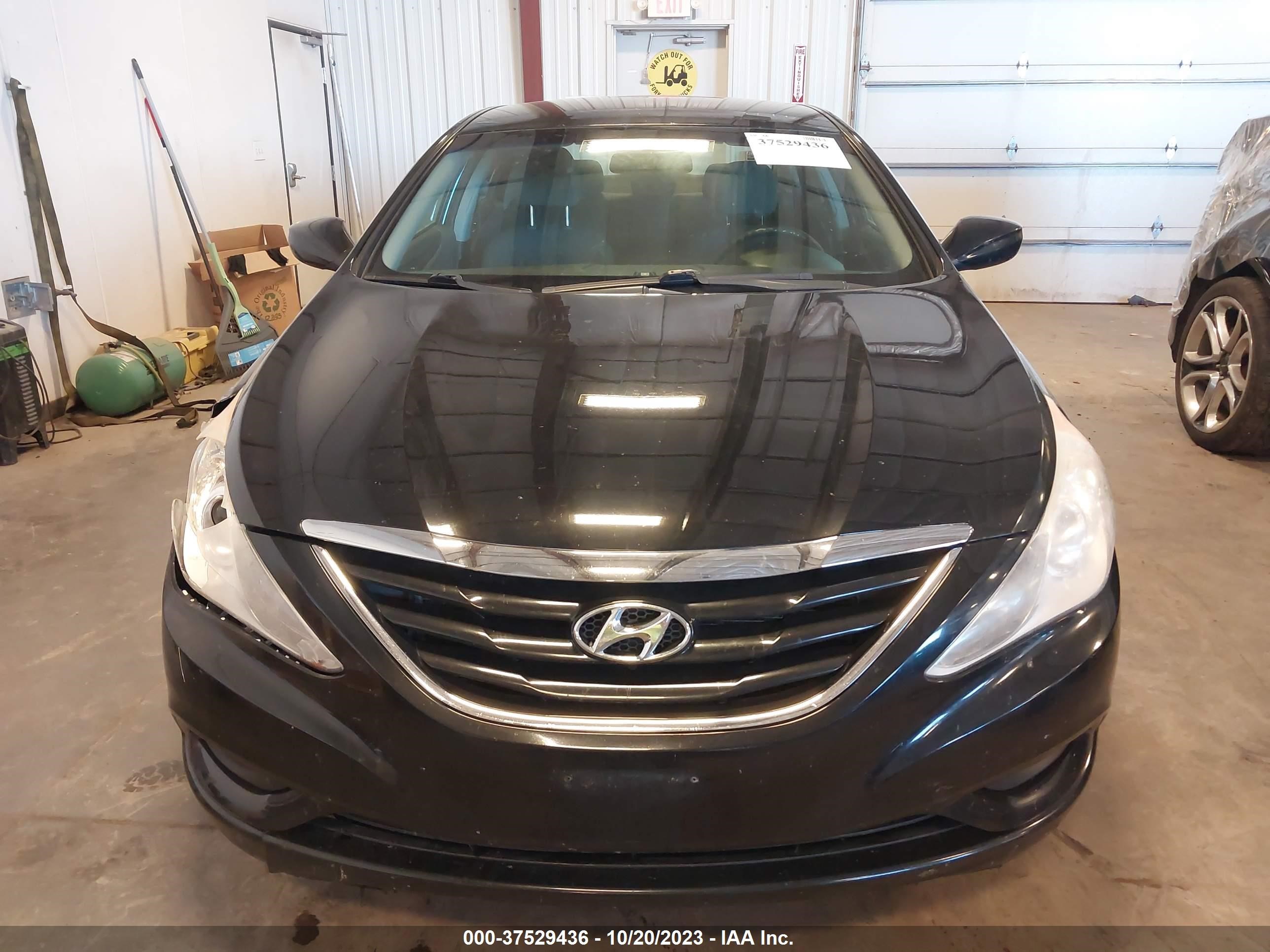 Photo 12 VIN: 5NPEB4AC9BH162344 - HYUNDAI SONATA 