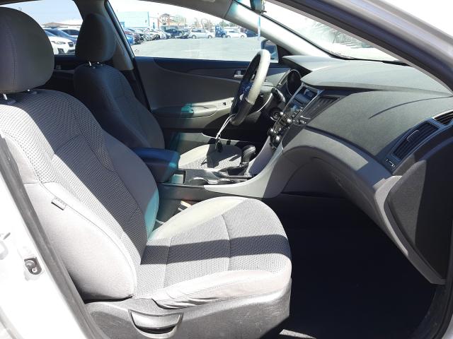 Photo 4 VIN: 5NPEB4AC9BH167530 - HYUNDAI SONATA GLS 