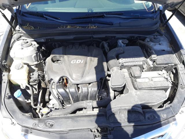 Photo 6 VIN: 5NPEB4AC9BH167530 - HYUNDAI SONATA GLS 