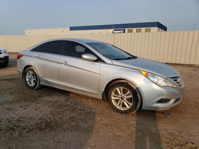 Photo 3 VIN: 5NPEB4AC9BH172212 - HYUNDAI SONATA GLS 