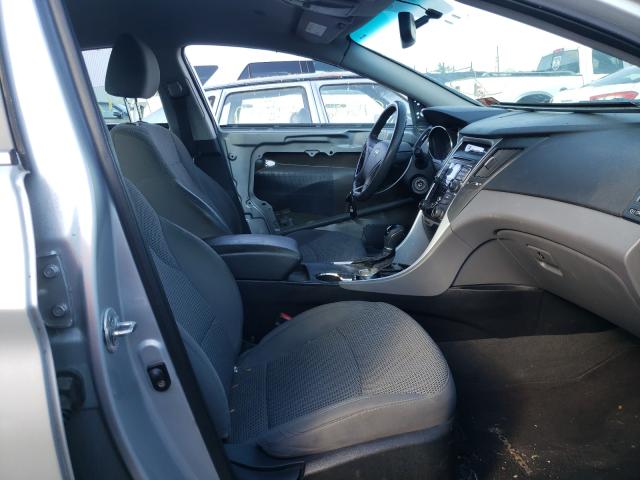 Photo 4 VIN: 5NPEB4AC9BH173375 - HYUNDAI SONATA GLS 