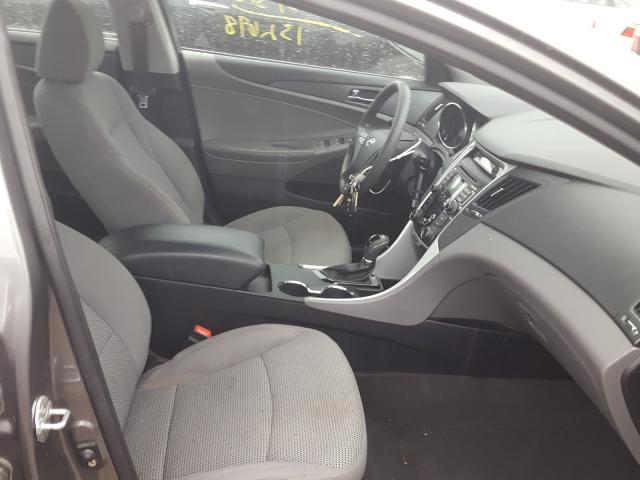 Photo 4 VIN: 5NPEB4AC9BH181735 - HYUNDAI SONATA GLS 