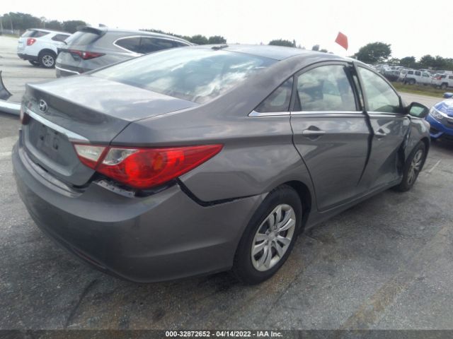 Photo 3 VIN: 5NPEB4AC9BH182870 - HYUNDAI SONATA 