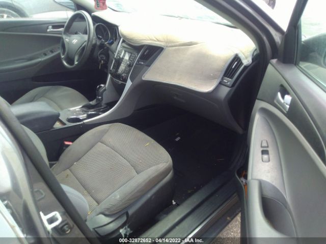 Photo 4 VIN: 5NPEB4AC9BH182870 - HYUNDAI SONATA 