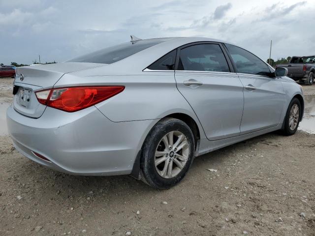 Photo 2 VIN: 5NPEB4AC9BH191620 - HYUNDAI SONATA GLS 