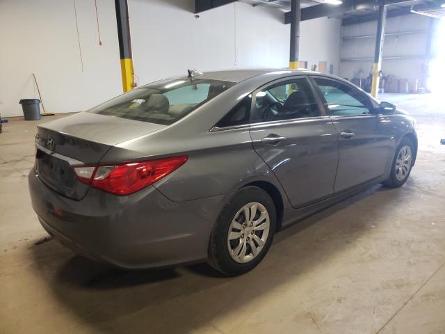 Photo 3 VIN: 5NPEB4AC9BH207122 - HYUNDAI SONATA GLS 