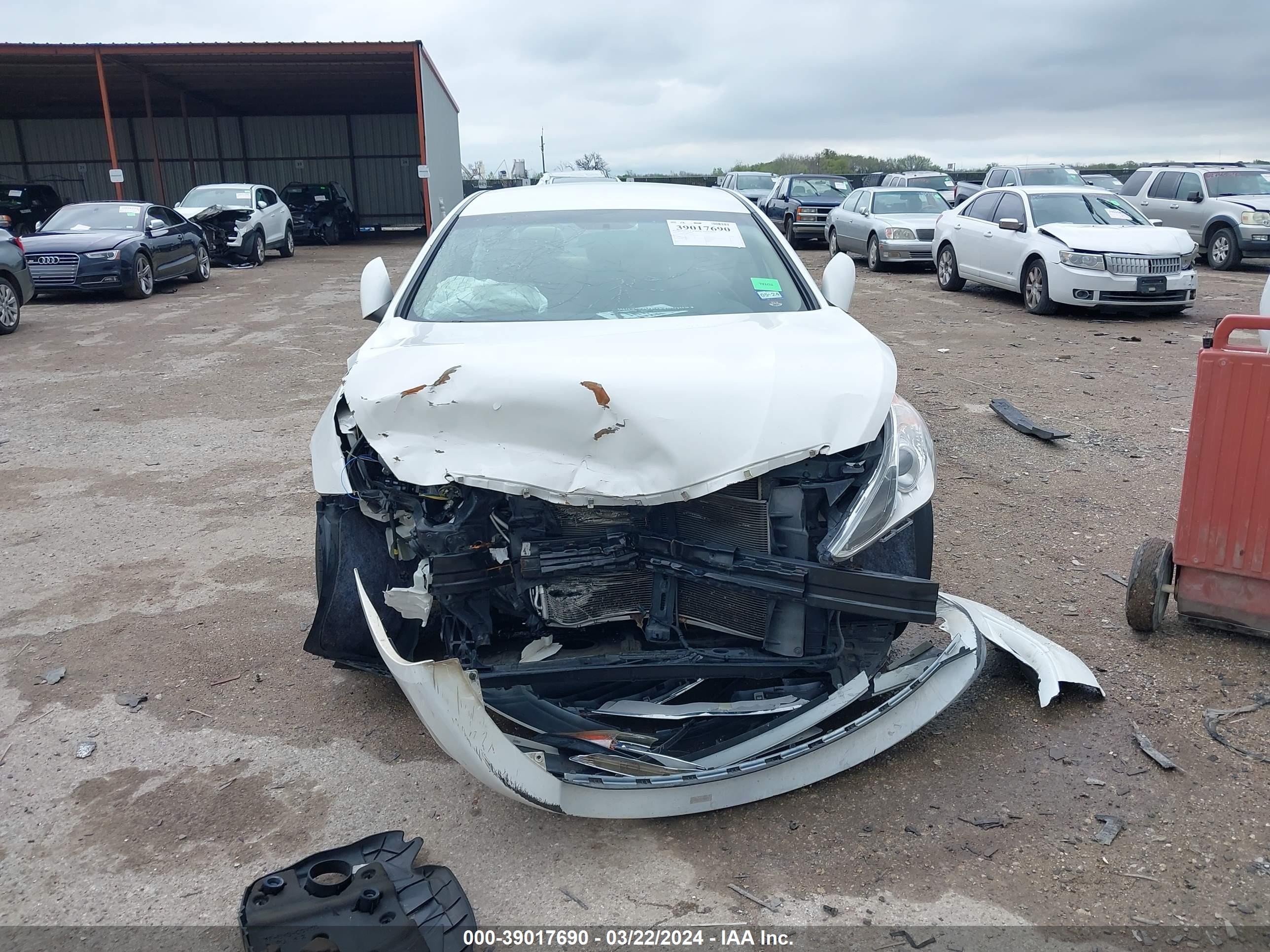 Photo 5 VIN: 5NPEB4AC9BH207637 - HYUNDAI SONATA 