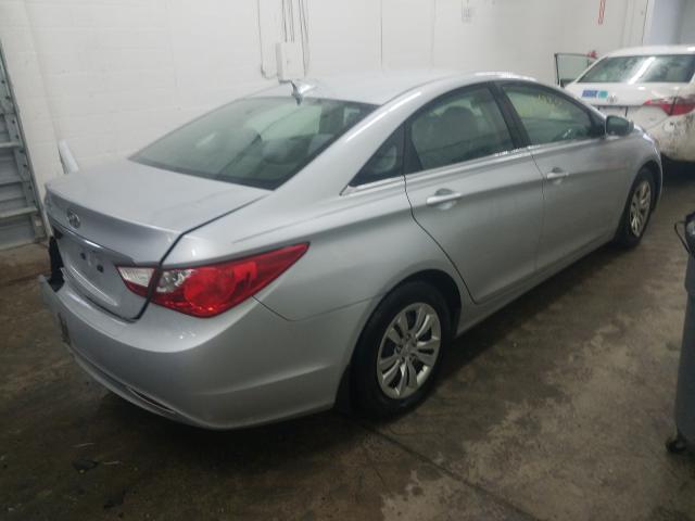 Photo 3 VIN: 5NPEB4AC9BH208061 - HYUNDAI SONATA GLS 