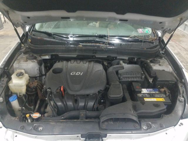 Photo 6 VIN: 5NPEB4AC9BH208061 - HYUNDAI SONATA GLS 