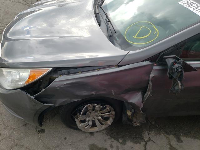 Photo 8 VIN: 5NPEB4AC9BH210571 - HYUNDAI SONATA GLS 