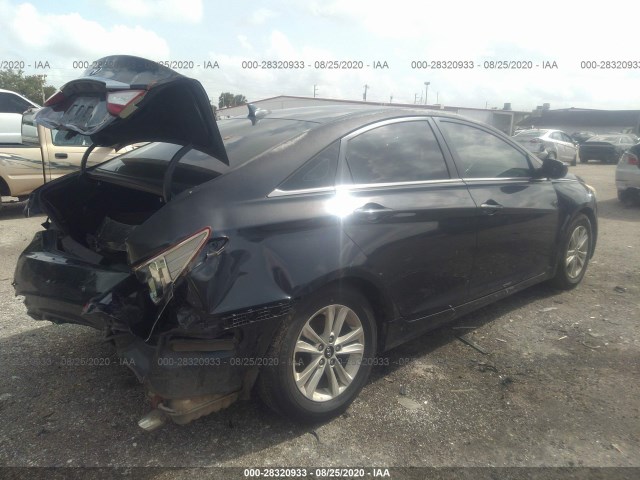 Photo 3 VIN: 5NPEB4AC9BH215446 - HYUNDAI SONATA 