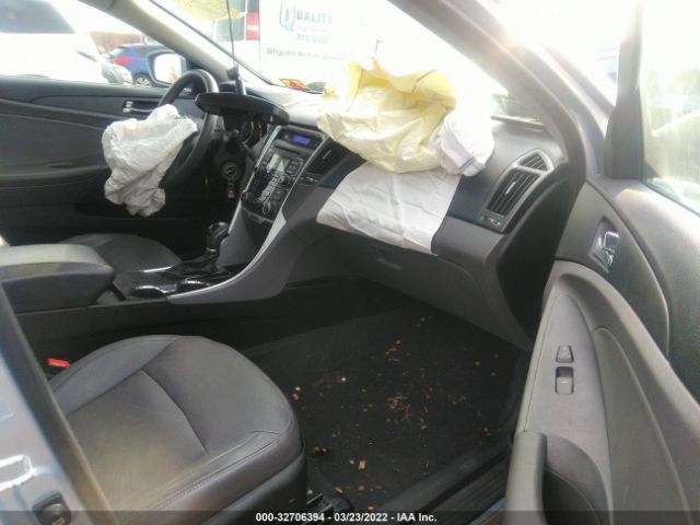 Photo 4 VIN: 5NPEB4AC9BH216824 - HYUNDAI SONATA 