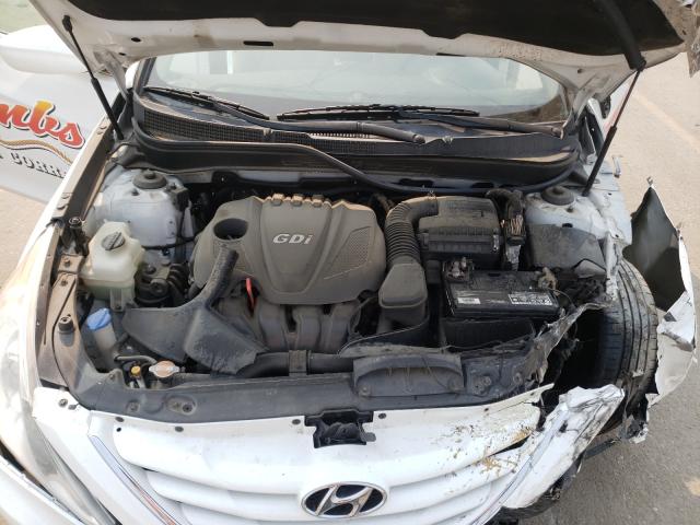 Photo 6 VIN: 5NPEB4AC9BH231212 - HYUNDAI SONATA GLS 