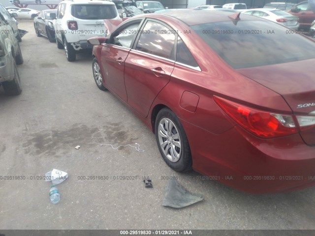 Photo 2 VIN: 5NPEB4AC9BH232084 - HYUNDAI SONATA 