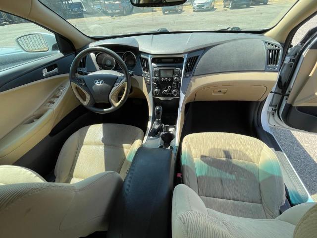 Photo 8 VIN: 5NPEB4AC9BH237852 - HYUNDAI SONATA GLS 