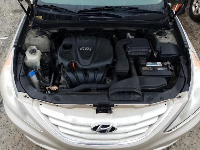 Photo 6 VIN: 5NPEB4AC9BH241061 - HYUNDAI SONATA GLS 