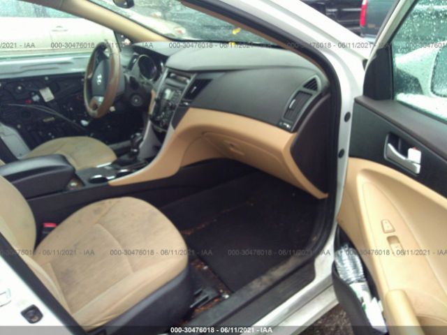 Photo 4 VIN: 5NPEB4AC9BH245837 - HYUNDAI SONATA 