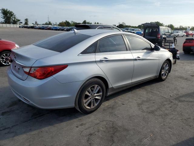 Photo 2 VIN: 5NPEB4AC9BH290762 - HYUNDAI SONATA GLS 