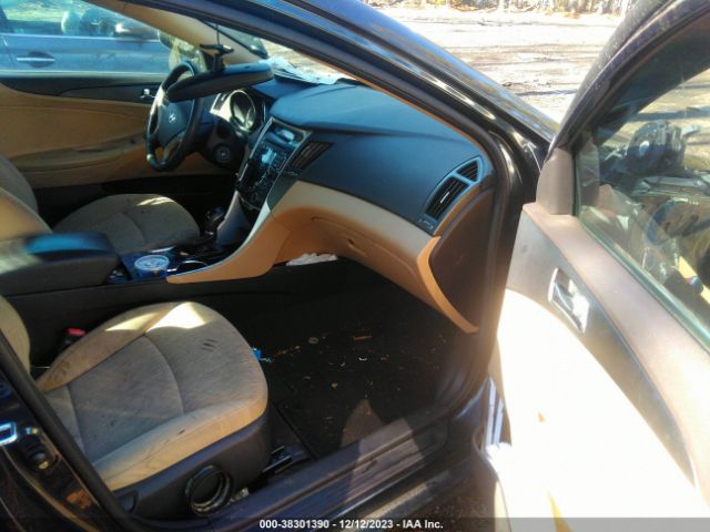 Photo 4 VIN: 5NPEB4AC9BH292799 - HYUNDAI SONATA 