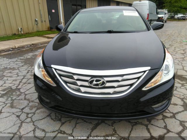 Photo 5 VIN: 5NPEB4AC9CH312101 - HYUNDAI SONATA 