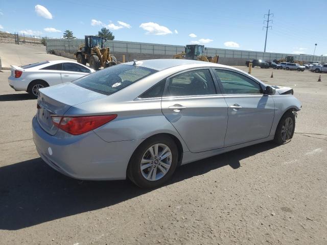 Photo 2 VIN: 5NPEB4AC9CH313877 - HYUNDAI SONATA GLS 