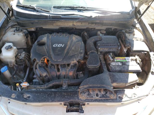 Photo 6 VIN: 5NPEB4AC9CH320327 - HYUNDAI SONATA GLS 