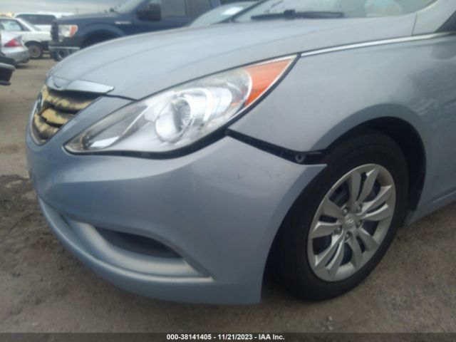 Photo 5 VIN: 5NPEB4AC9CH333613 - HYUNDAI SONATA 