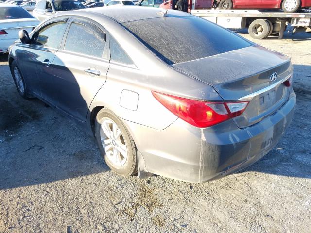 Photo 2 VIN: 5NPEB4AC9CH333868 - HYUNDAI SONATA GLS 