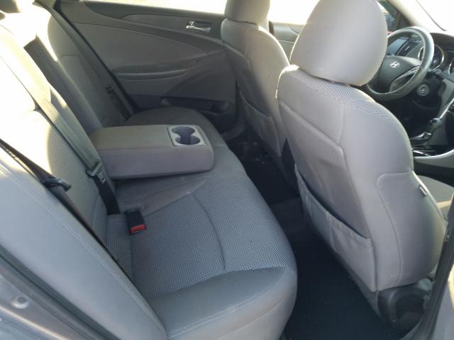 Photo 5 VIN: 5NPEB4AC9CH333868 - HYUNDAI SONATA GLS 