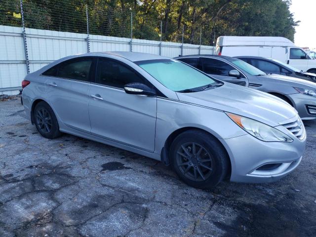 Photo 3 VIN: 5NPEB4AC9CH337208 - HYUNDAI SONATA GLS 