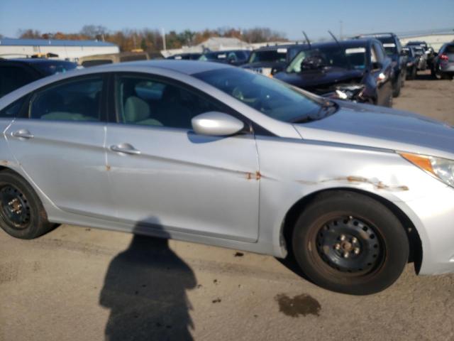 Photo 8 VIN: 5NPEB4AC9CH348144 - HYUNDAI SONATA GLS 