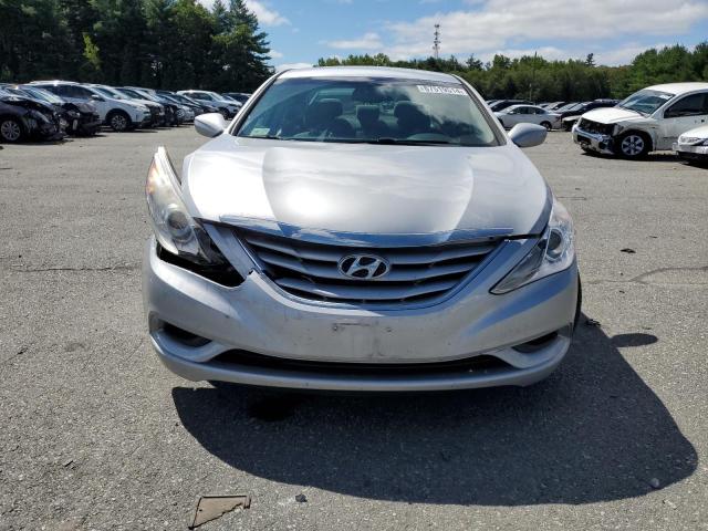 Photo 4 VIN: 5NPEB4AC9CH349861 - HYUNDAI SONATA GLS 