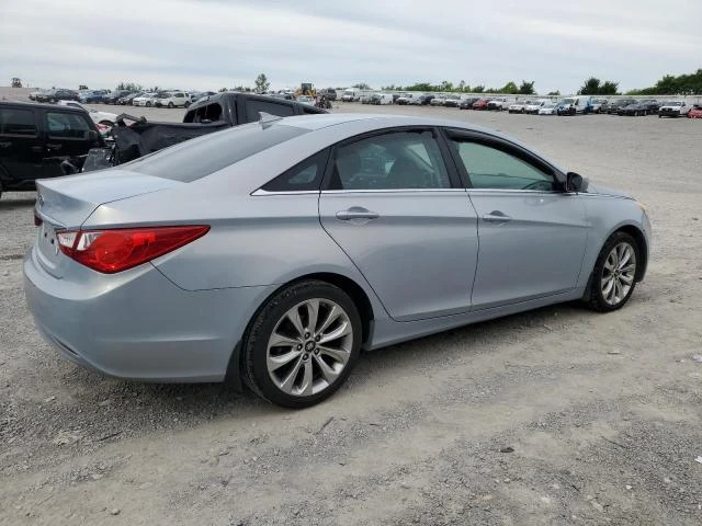 Photo 2 VIN: 5NPEB4AC9CH376526 - HYUNDAI SONATA GLS 