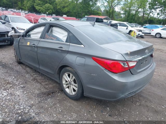 Photo 2 VIN: 5NPEB4AC9CH382617 - HYUNDAI SONATA 