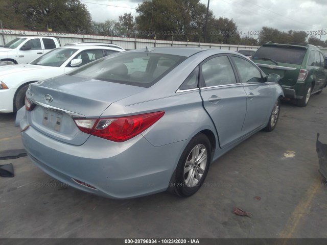 Photo 3 VIN: 5NPEB4AC9CH385081 - HYUNDAI SONATA 