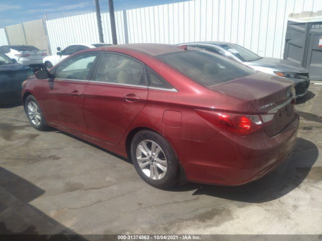 Photo 2 VIN: 5NPEB4AC9CH390748 - HYUNDAI SONATA 