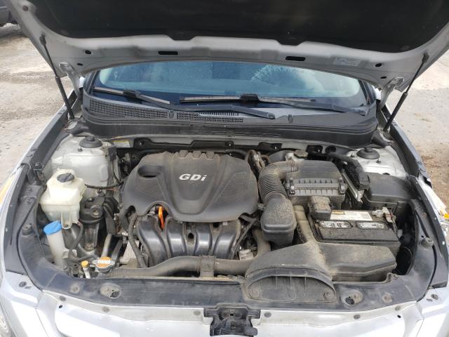 Photo 6 VIN: 5NPEB4AC9CH395867 - HYUNDAI SONATA GLS 