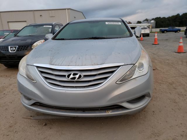 Photo 8 VIN: 5NPEB4AC9CH400565 - HYUNDAI SONATA GLS 