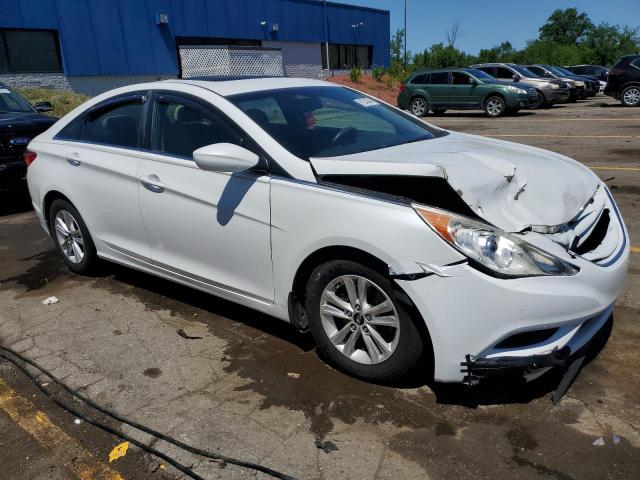 Photo 3 VIN: 5NPEB4AC9CH438619 - HYUNDAI SONATA GLS 