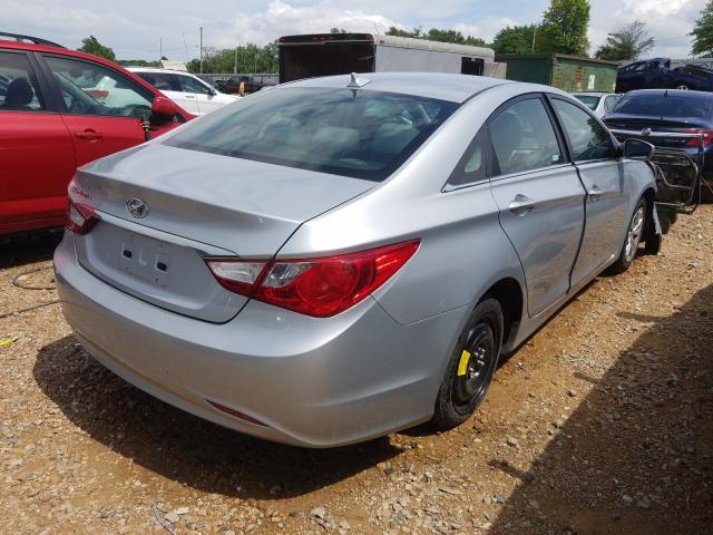 Photo 3 VIN: 5NPEB4AC9CH438670 - HYUNDAI SONATA GLS 