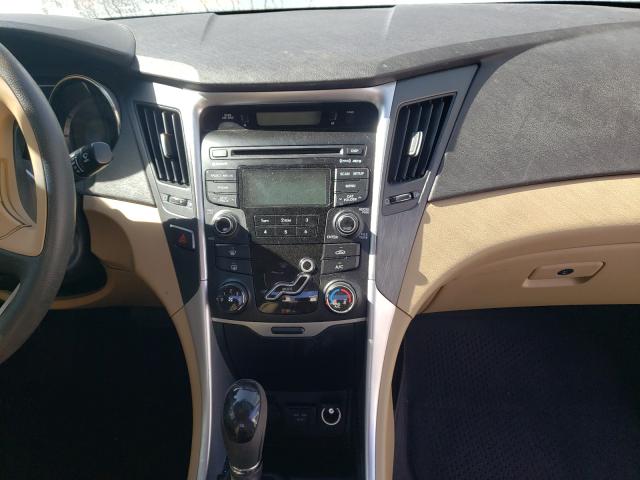 Photo 8 VIN: 5NPEB4AC9CH440614 - HYUNDAI SONATA GLS 