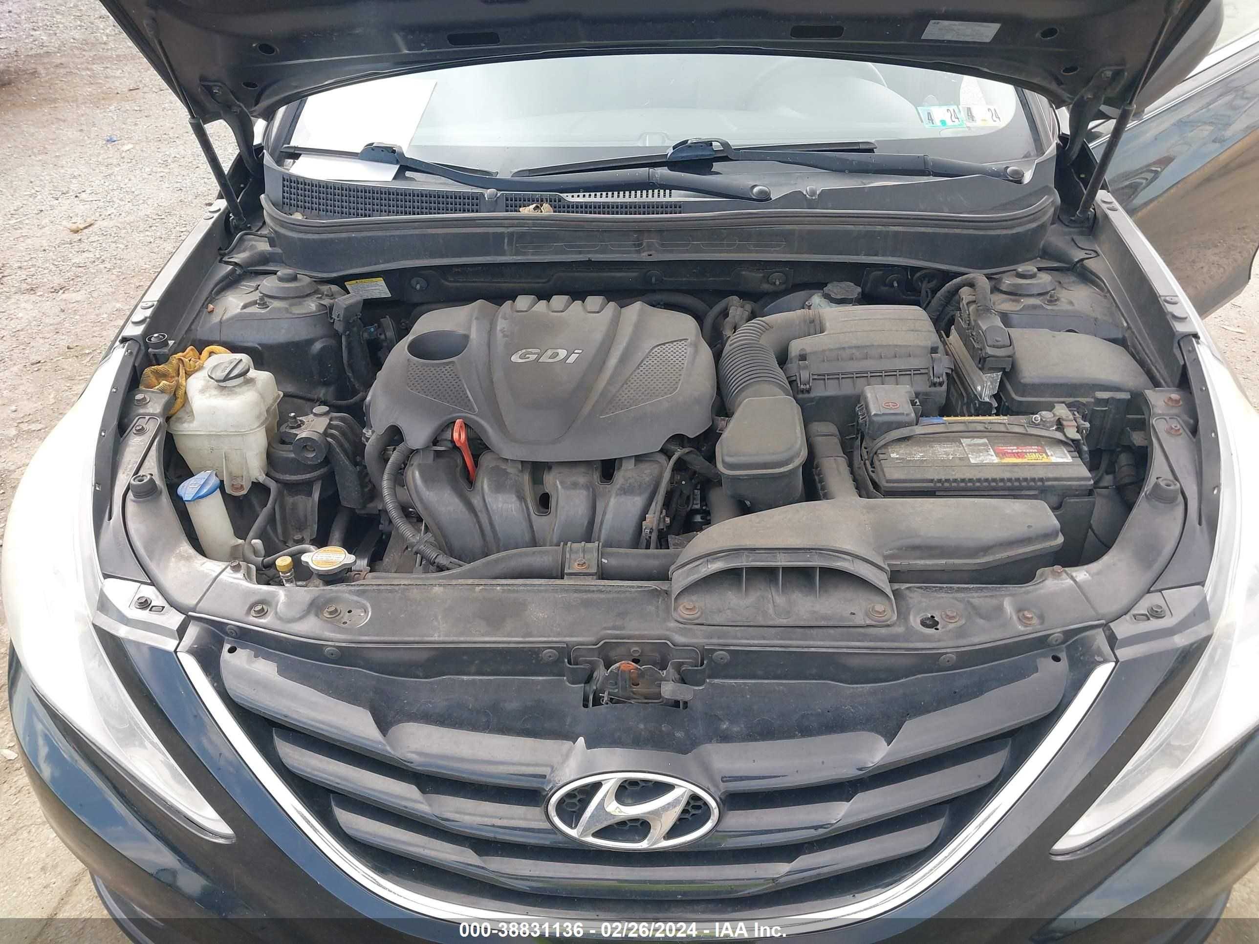 Photo 9 VIN: 5NPEB4AC9CH445473 - HYUNDAI SONATA 