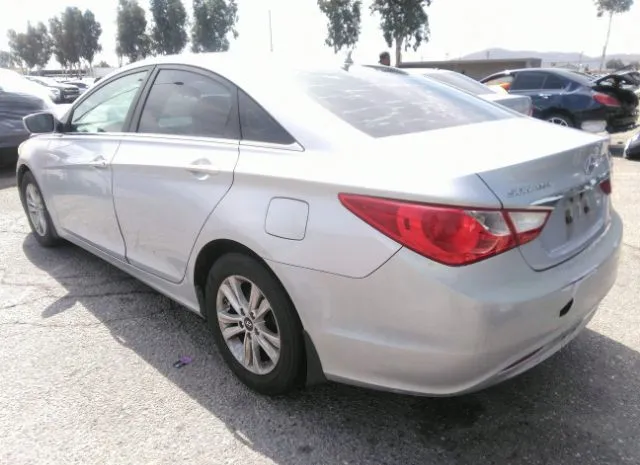 Photo 2 VIN: 5NPEB4AC9CH450396 - HYUNDAI SONATA 