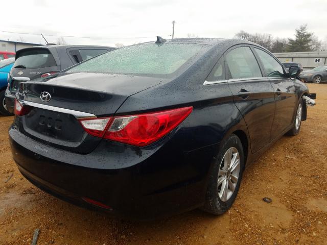 Photo 3 VIN: 5NPEB4AC9CH453489 - HYUNDAI SONATA GLS 