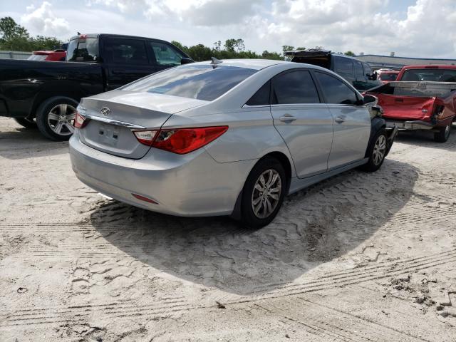 Photo 3 VIN: 5NPEB4AC9CH462340 - HYUNDAI SONATA GLS 