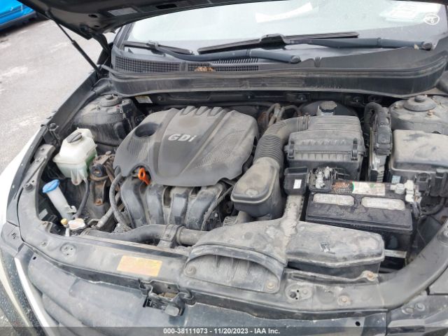 Photo 9 VIN: 5NPEB4AC9CH476335 - HYUNDAI SONATA 