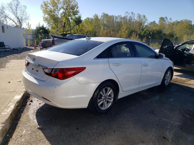 Photo 2 VIN: 5NPEB4AC9CH481728 - HYUNDAI SONATA GLS 